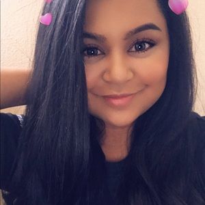 Meet your Posher, Marena